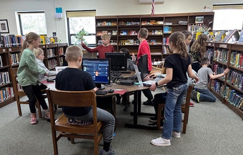 Go to Mellen LMC Online Resources & Databases